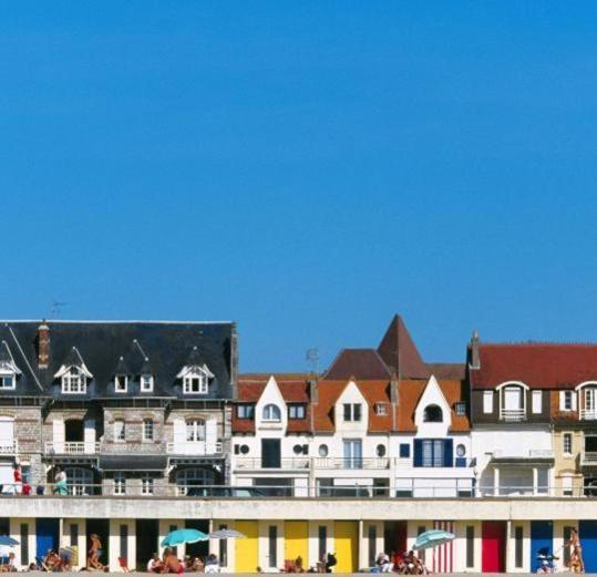 Historic "Touquettoise" Villa, Located In Heart Of The Village, 100M From The Beach, With Sunny Terrace And Private Garden Le Touquet エクステリア 写真